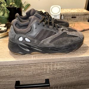 Black Yeezy Boost 700 Utility